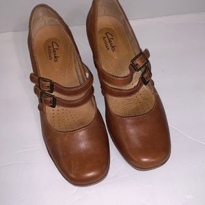 Clarks Artisan Heels (S14928)